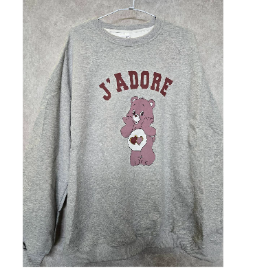 【女上衣】J'ADORE 寬鬆熊熊大學T(灰F)